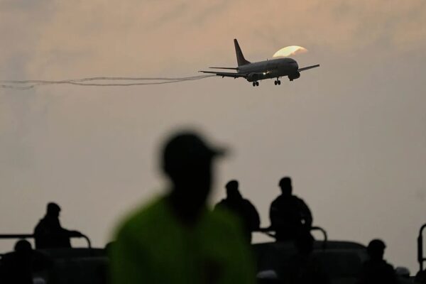 سی‌ان‌ان: دولت ترامپ شمار بیشتری از ایرانیان را به ایران بازمی‌گرداند