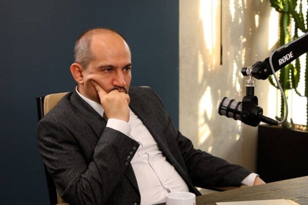 ۹ سناریوی محتمل در مورد مواجهه احتمالی ایران و آمریکا / حمزه صفوی تحلیل میکند