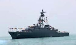 ناوشکن دنا در بازگشت از رزمایش دریایی غرق شد