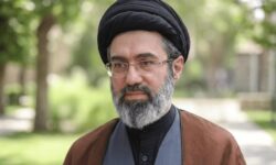 پیام مهم رهبر انقلاب؛ پایان رژیم صهیونی نزدیک است | آمریکا دیگر نقطه امنی در منطقه نخواهد داشت | عقربه زمان به عقب برنمی گردد | درخواست ویژه از حجاج